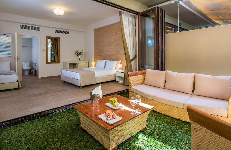 Club Agia Anna Summer Resort Екстериор снимка